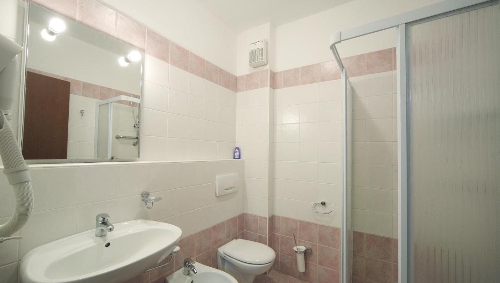 Residence Isolino Вербания Экстерьер фото